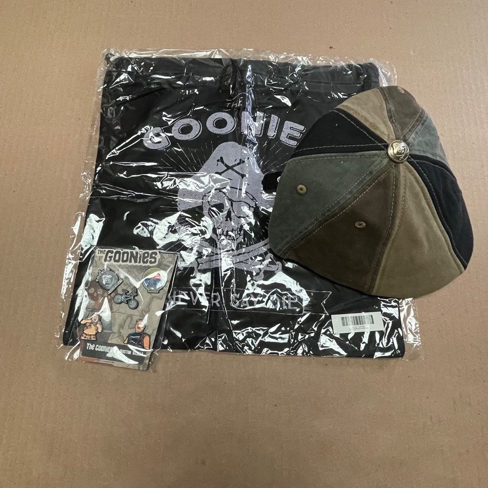 Boston Scally Co The Goonies Adventure Patchwork Hat Size M/L Pin Set Bag Sealed